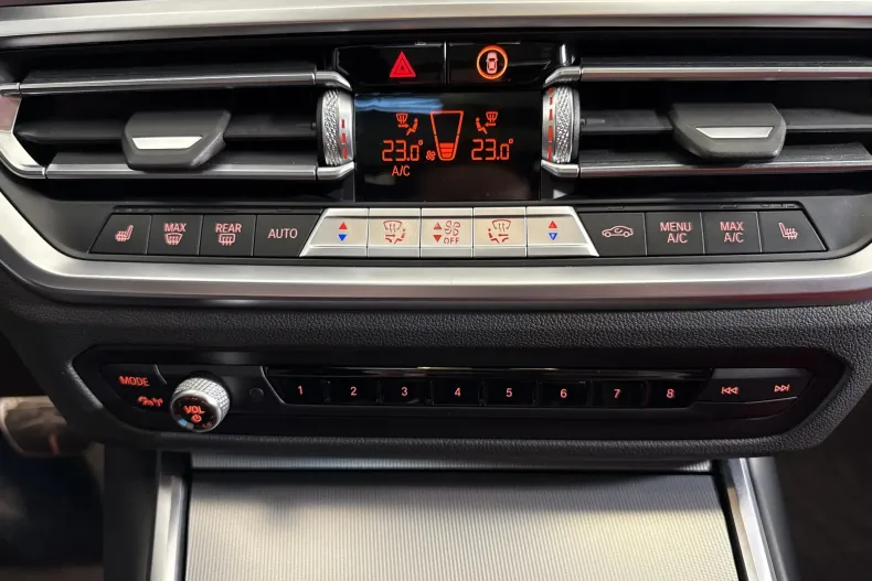BMW M3 (Seria 3) din 2021 cu 75.626 km - oferta BMW213441 - foto 18
