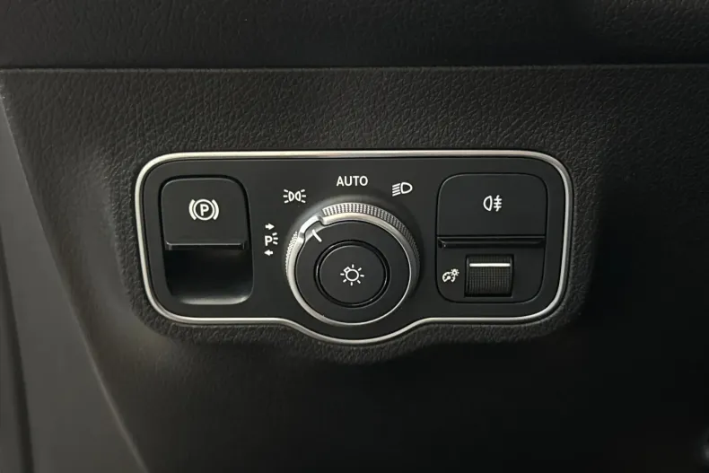 Mercedes-Benz GLB din 2022 cu 130.521 km - oferta MER213443 - foto 15