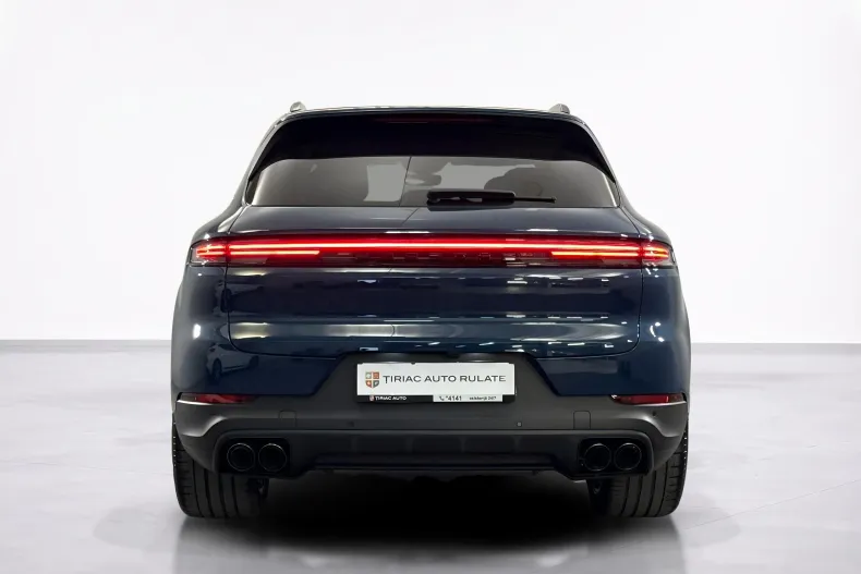 Porsche Cayenne din 2024 cu 7.305 km - oferta POR213444 - foto 4