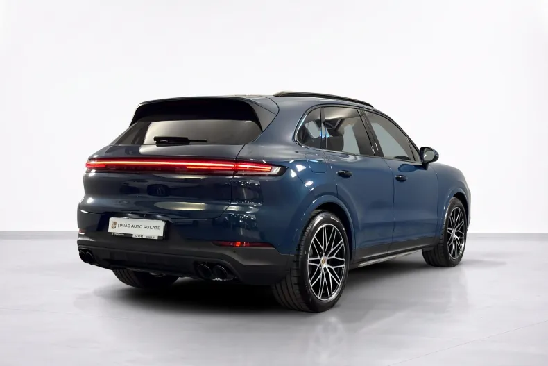 Porsche Cayenne din 2024 cu 7.305 km - oferta POR213444 - foto 5