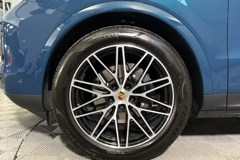 Porsche Cayenne din 2024 cu 7.305 km - oferta POR213444 - foto 13