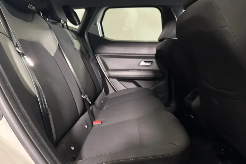 Dacia Duster din 2024 cu 9.690 km - oferta DAC213447 - foto 12