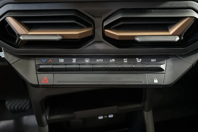 Dacia Duster din 2024 cu 9.690 km - oferta DAC213447 - foto 17
