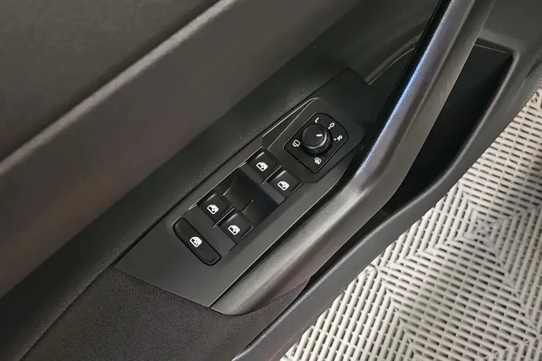 Volkswagen Polo din 2022 cu 86.580 km - oferta VOL213454 - foto 14