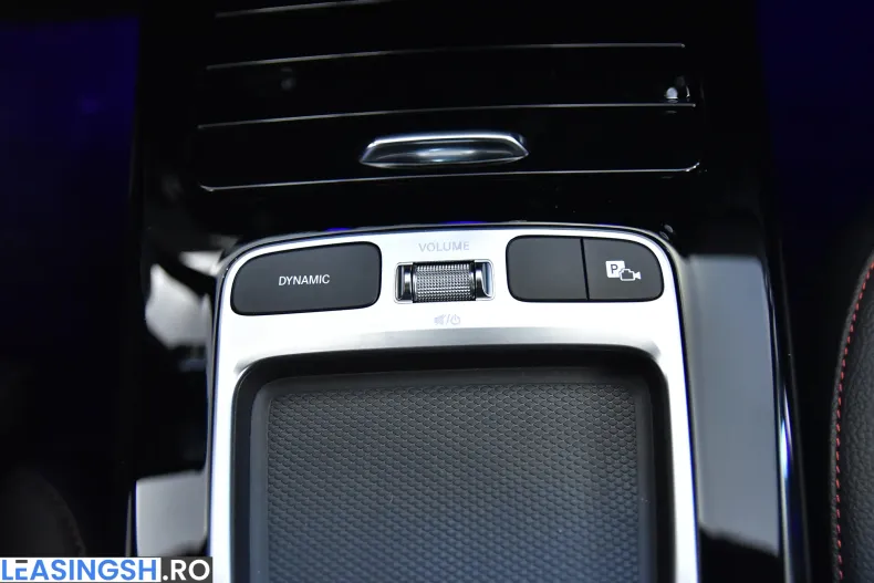 Mercedes-Benz CLA 35 AMG (Clasa CLA) din 2023 cu 35.361 km - oferta MER213463 - foto 18