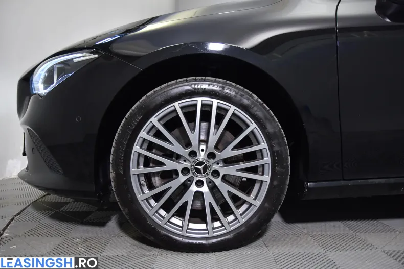 Mercedes-Benz CLA 250 (Clasa CLA) din 2023 cu 27.208 km - oferta MER213467 - foto 13