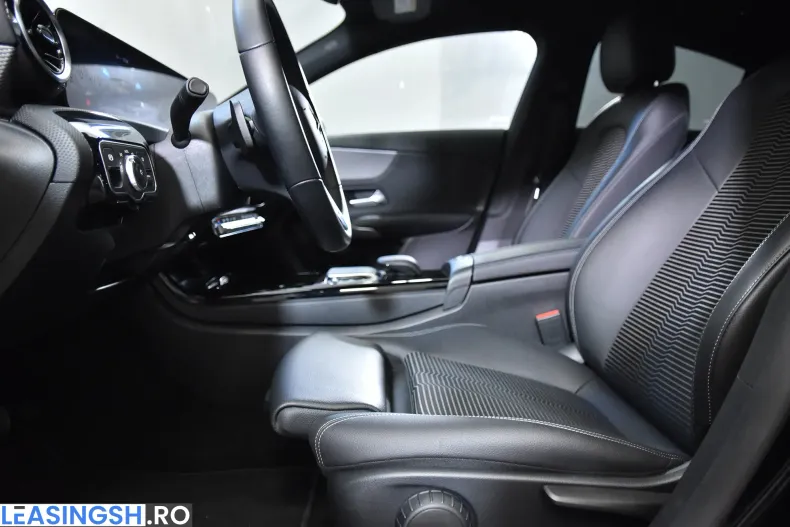 Mercedes-Benz CLA 250 (Clasa CLA) din 2023 cu 27.208 km - oferta MER213467 - foto 23