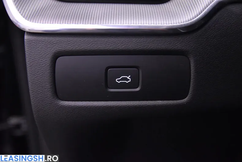 Volvo XC60 din 2023 cu 127.108 km - oferta VOL213472 - foto 15