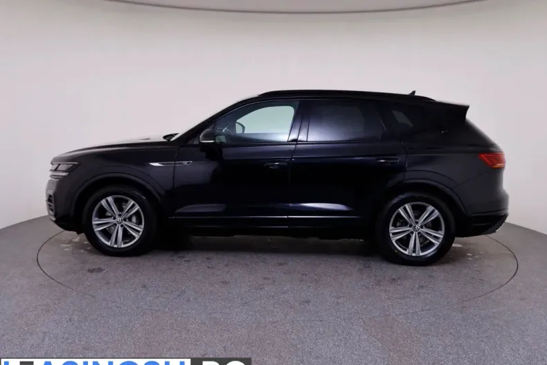 Volkswagen Touareg din 2022 cu 111.306 km - oferta VOL213480 - foto 8