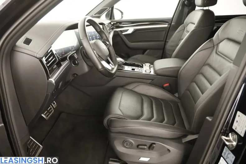 Volkswagen Touareg din 2022 cu 111.306 km - oferta VOL213480 - foto 10