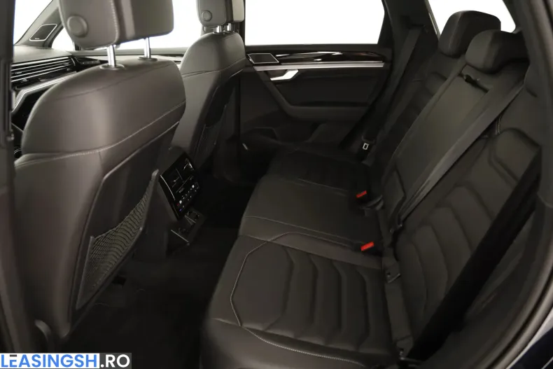Volkswagen Touareg din 2022 cu 111.306 km - oferta VOL213480 - foto 11