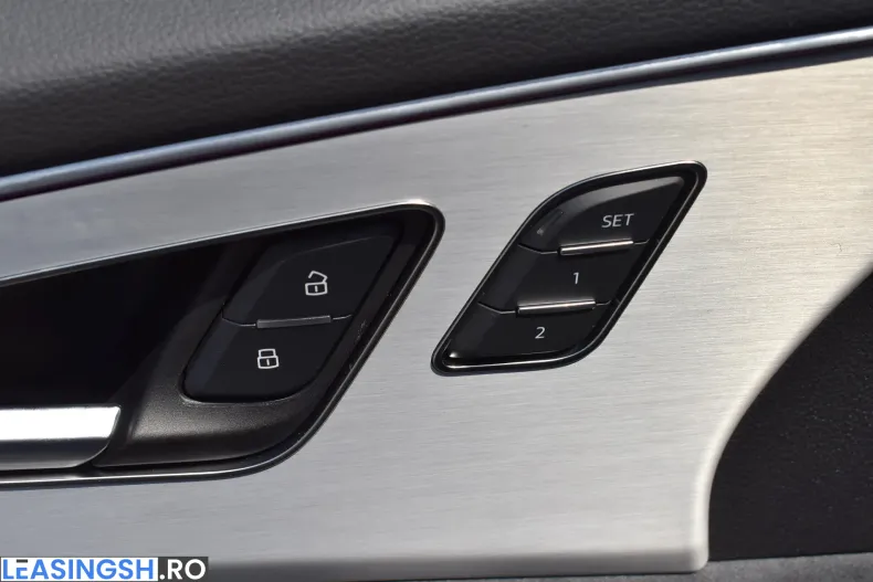 Audi Q8 din 2024 cu 3.000 km - oferta AUD213483 - foto 12