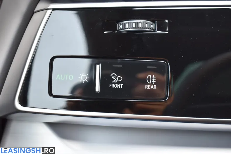 Audi Q8 din 2024 cu 3.000 km - oferta AUD213483 - foto 14