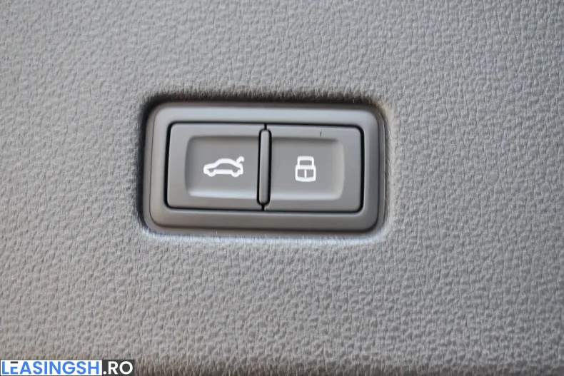 Audi Q8 din 2024 cu 3.000 km - oferta AUD213483 - foto 32