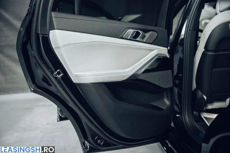 BMW X6 (Seria X) din 2025 cu 20 km - oferta BMW213487 - foto 22
