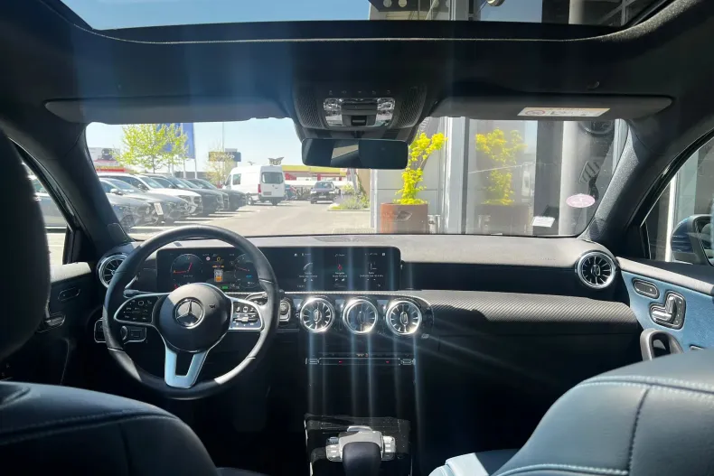 Mercedes-Benz A 250 (Clasa A) din 2021 cu 61.250 km - oferta MER213490 - foto 9