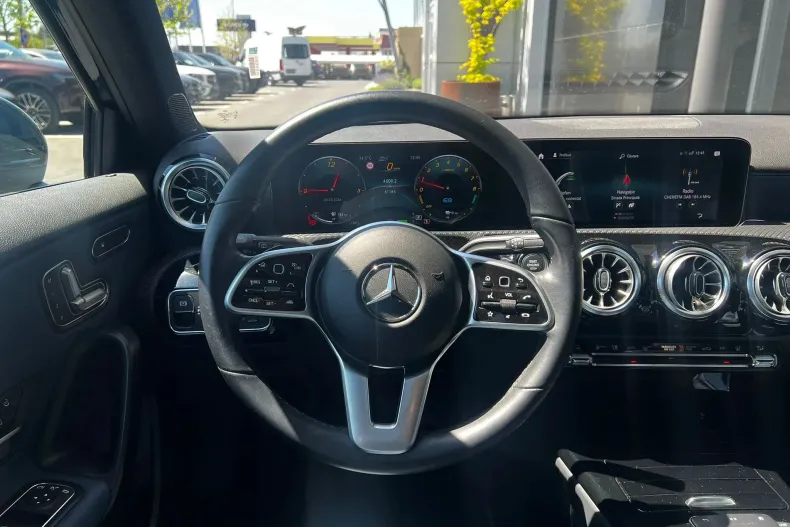 Mercedes-Benz A 250 (Clasa A) din 2021 cu 61.250 km - oferta MER213490 - foto 10