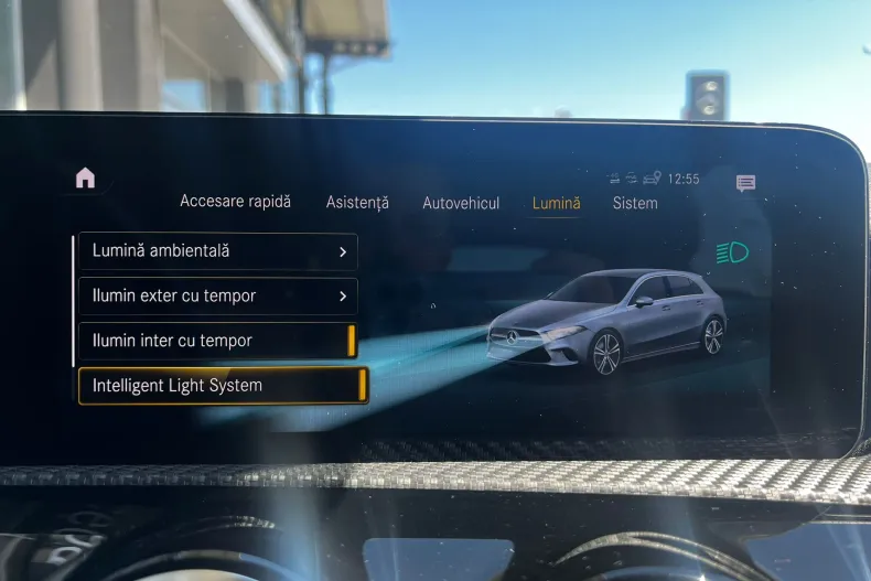 Mercedes-Benz A 250 (Clasa A) din 2021 cu 61.250 km - oferta MER213490 - foto 24