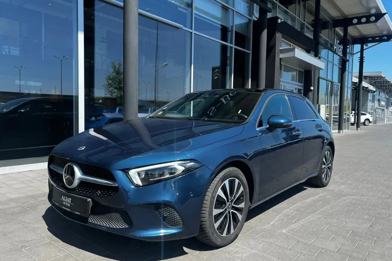 Mercedes-Benz A 250 (Clasa A) din 2021 cu 61.250 km - oferta MER213490 - foto 25