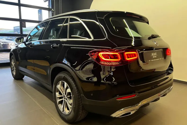 Mercedes-Benz GLC din 2021 cu 99.293 km - oferta MER213493 - foto 2
