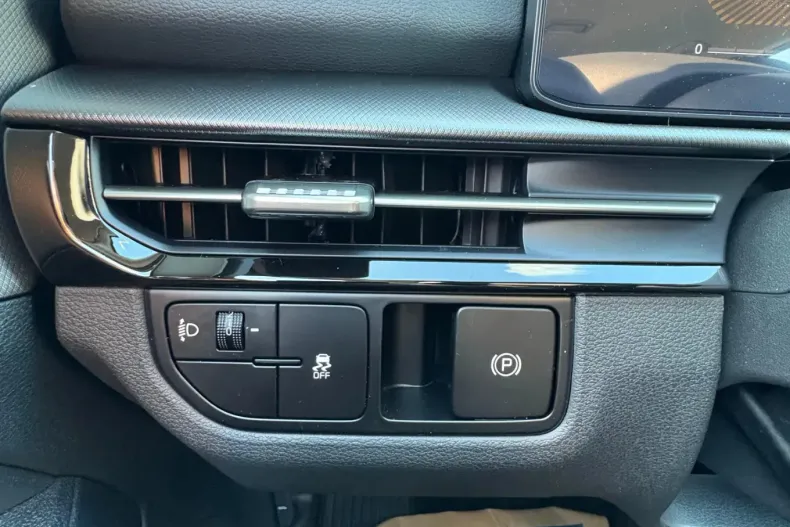 Kia Sportage din 2025 cu 1 km - oferta KIA213498 - foto 20