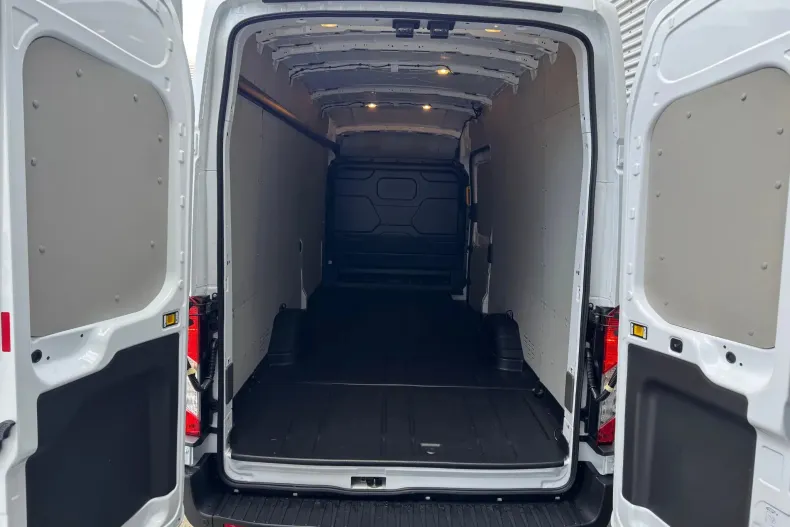 Ford Transit din 2026 cu 1 km - oferta FOR213502 - foto 11