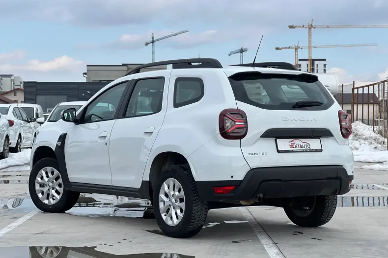 Dacia Duster din 2024 cu 38.000 km - oferta DAC213512 - foto 4