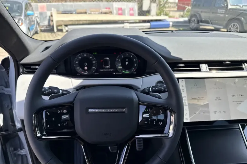 Land Rover Range Rover Evoque din 2026 cu 1.000 km - oferta LAN213515 - foto 10