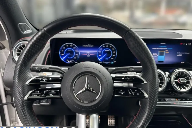 Mercedes-Benz EQB din 2025 cu 12.000 km - oferta MER213521 - foto 4