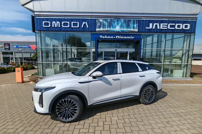 Omoda 9 din 2026 cu 2 km - oferta OMO213526 - foto 2