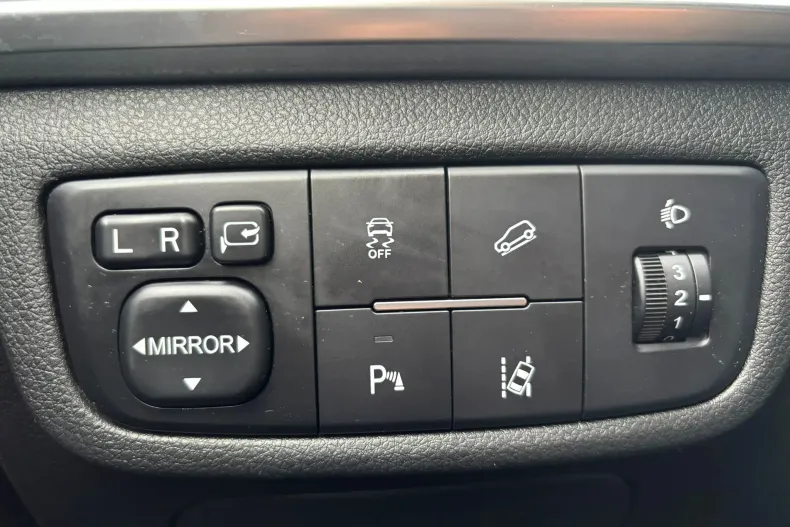 Seres 3 din 2022 cu 52.000 km - oferta SER213527 - foto 14