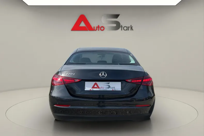 Mercedes-Benz C din 2022 cu 69.725 km - oferta MER213531 - foto 6