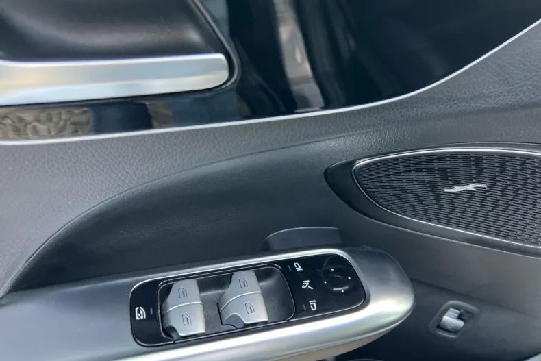 Mercedes-Benz C din 2022 cu 69.725 km - oferta MER213531 - foto 30