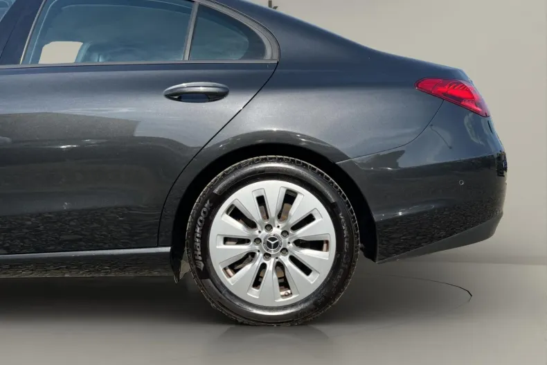 Mercedes-Benz C din 2022 cu 69.725 km - oferta MER213531 - foto 33