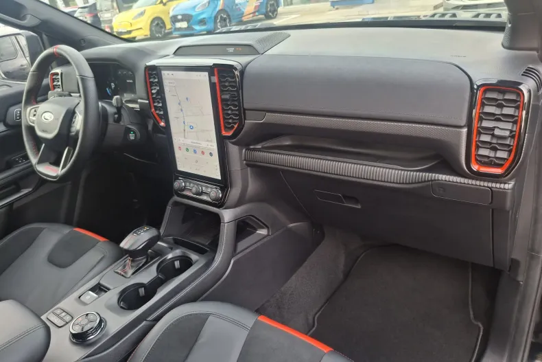 Ford Ranger din 2025 cu 3.000 km - oferta FOR213535 - foto 12