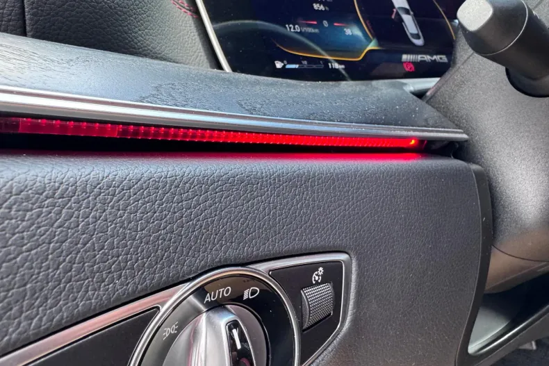 Mercedes-Benz E 53 AMG (Clasa E) din 2022 cu 63.751 km - oferta MER213541 - foto 30