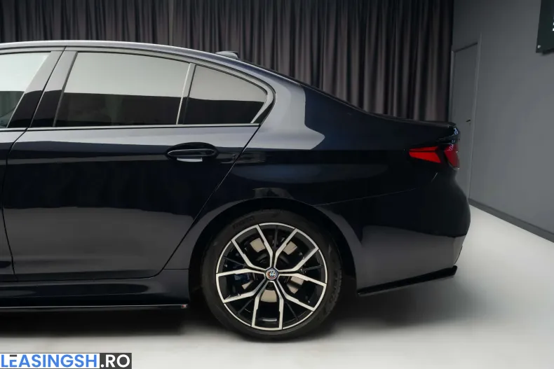 BMW 545e (Seria 5) din 2023 cu 71.300 km - oferta BMW213542 - foto 13