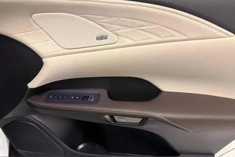 Lexus RX 450 din 2026 cu 15 km - oferta LEX213545 - foto 13