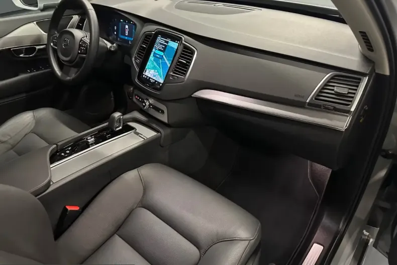 Volvo XC90 din 2024 cu 15.000 km - oferta VOL213550 - foto 15