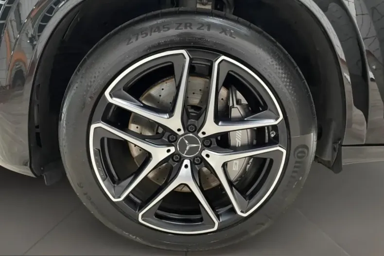 Mercedes-Benz GLE 63 AMG (Clasa GLE) din 2021 cu 71.800 km - oferta MER213555 - foto 11