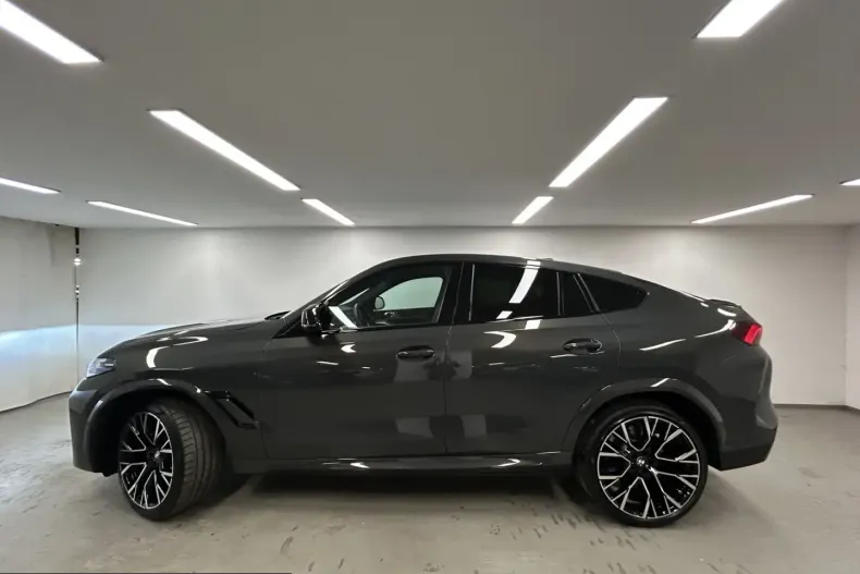 BMW X6 (Seria X) din 2024 cu 9.901 km - oferta BMW213557 - foto 2