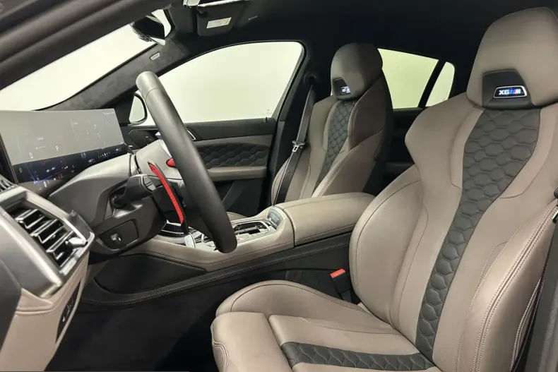 BMW X6 (Seria X) din 2024 cu 9.901 km - oferta BMW213557 - foto 27