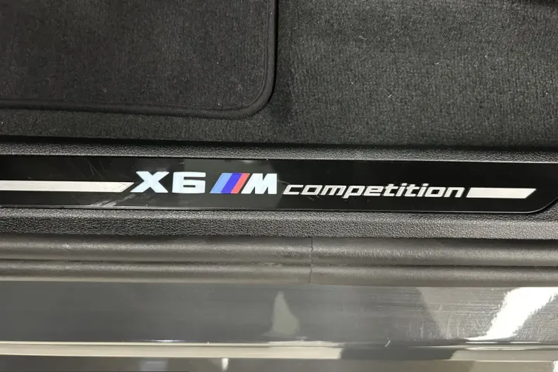 BMW X6 (Seria X) din 2024 cu 9.901 km - oferta BMW213557 - foto 35