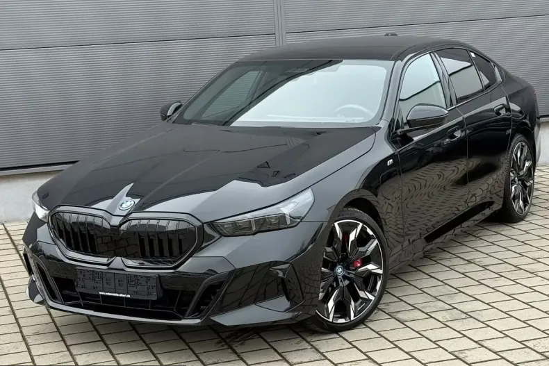 BMW 550 (Seria 5) din 2024 cu 23.843 km - oferta BMW213568 - foto 2