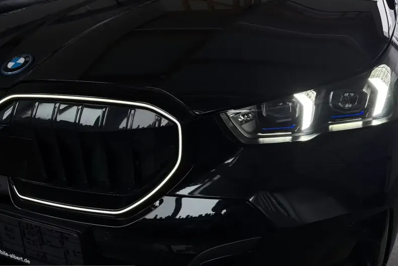 BMW 550 (Seria 5) din 2024 cu 23.843 km - oferta BMW213568 - foto 30