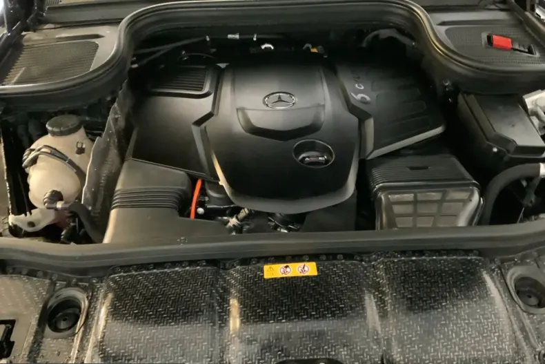 Mercedes-Benz GLE 450 (Clasa GLE) din 2024 cu 87.244 km - oferta MER213574 - foto 13
