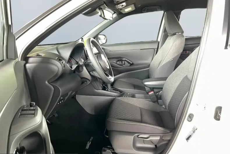 Toyota Yaris Cross din 2026 cu 100 km - oferta TOY213577 - foto 14