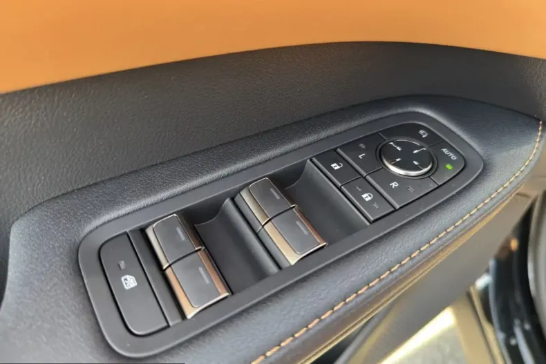 Lexus RX 450 din 2026 cu 10 km - oferta LEX213579 - foto 17