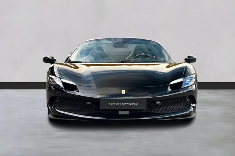 Ferrari 296 GTS din 2025 cu 1.500 km - oferta FER213580 - foto 2