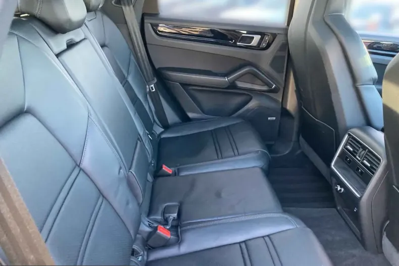 Porsche Cayenne din 2021 cu 110.950 km - oferta POR213583 - foto 10